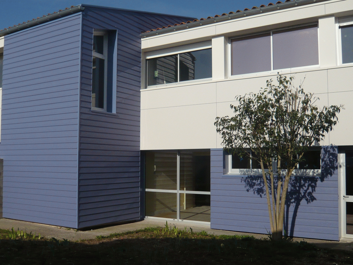 Entrée unité de vie réhabilitée